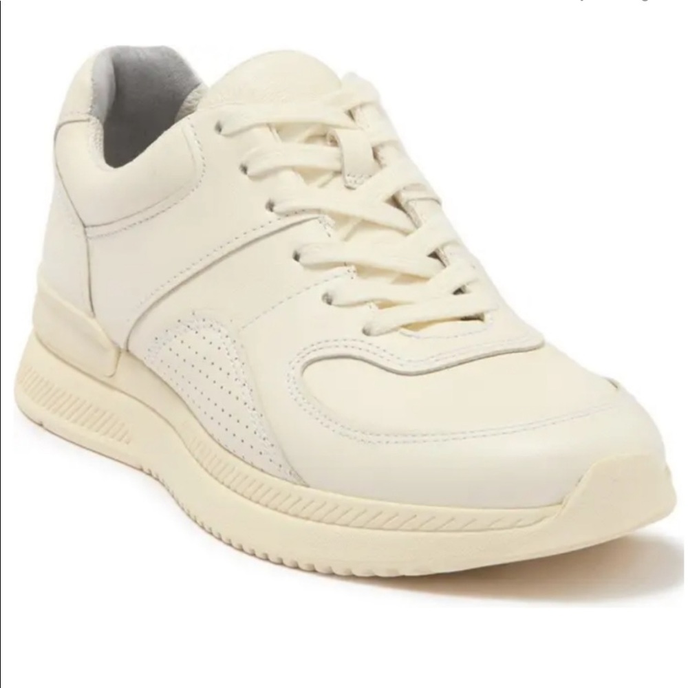 Everlane The Trainer Sneaker Off White